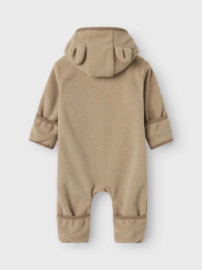 Beige baby overall i fleece. Fleeceoverall till pojke och flicka.
NBNMEEKO FLEECE SUIT1
13243868