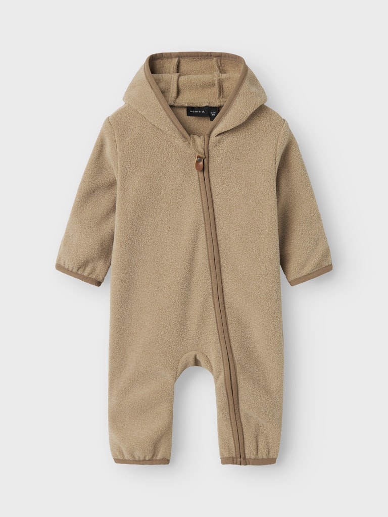 Beige baby overall i fleece. Fleeceoverall till pojke och flicka.
NBNMEEKO FLEECE SUIT1
13243868