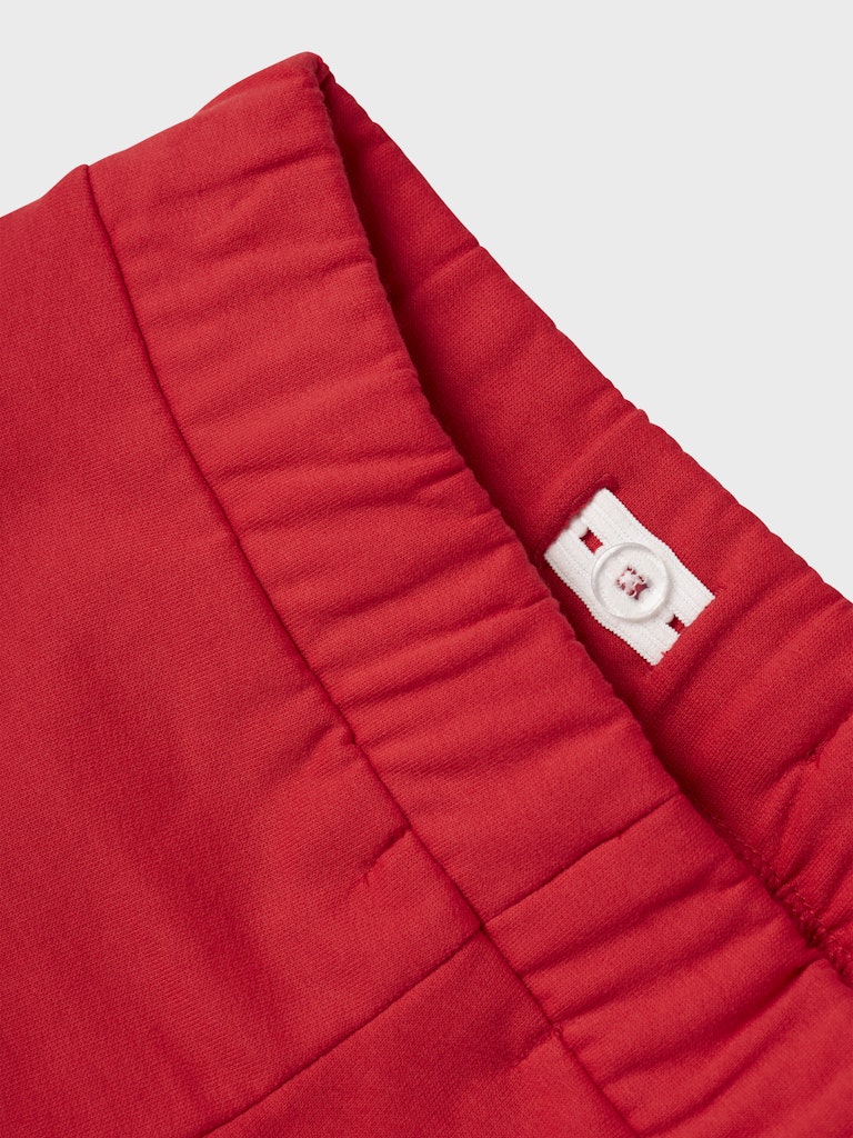 Röd vid mjukis byxa i sweat kvalitet till tjej. Wide Pant från Name it.
NKFNORIANA WIDE SWE PANT BRU PB
13244924