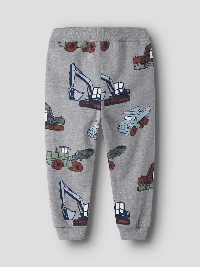Grå mys byxa till pojke med grävare och lastbil. Joggers med print.
NMMNENEAN SWE PANT BRU PB
13244927