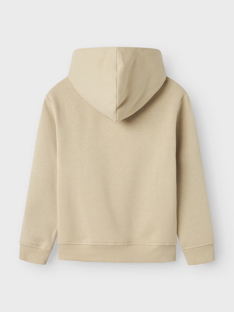 Beige hoodie till kille. Luvtröja i sweatshirt med stor ficka på bröstet.
NKMLEONAS LS NREG SWEAT WH BRU
13245479