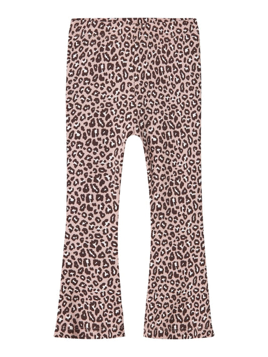 Rosa flared utsvängda leopard mönstrade byxor till flicka. Tjej leggings i ekologisk bomull från Name it.
NMFLEOANA FLARED LEGGING
13245368