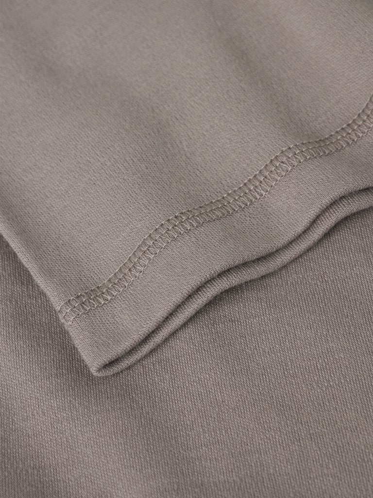 Grå tub scarf buff i merino ull till flicka. Halsduk till barn och ungdom tjej i skön merinoull från Name it. 
NKFWILLTO WOOL TUBE SCARF
13228545