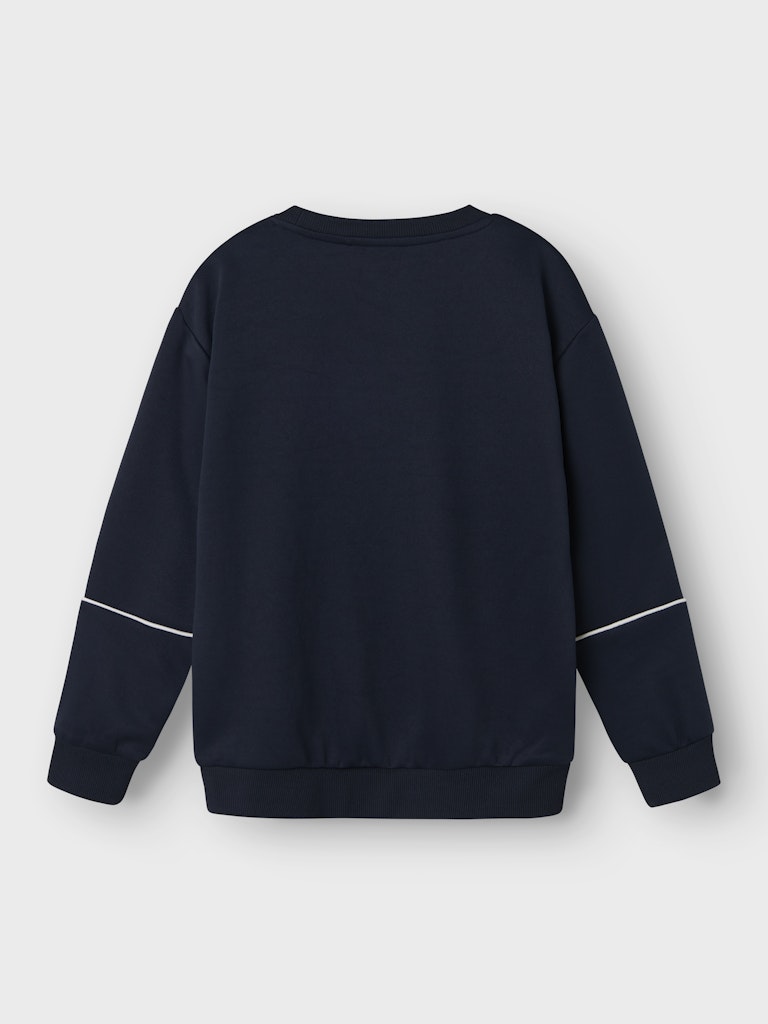 Blå Pokemon tröja i sweat lite tjockare kvaliet. PokemonTröja till pojke, kille.
NKMSIDNEY POKEMON NREG POLY SWEAT SKY
13247268