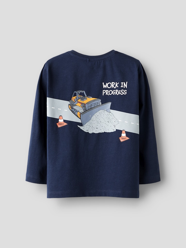 Lastbils tröja med Tonka. Kul tröja till alla barn som gillar traktorer och andra fordon. Långärmad tröja till pojke från Nameit.
NMMOFEK TONKA LS NREG TOP CPLG
13249576