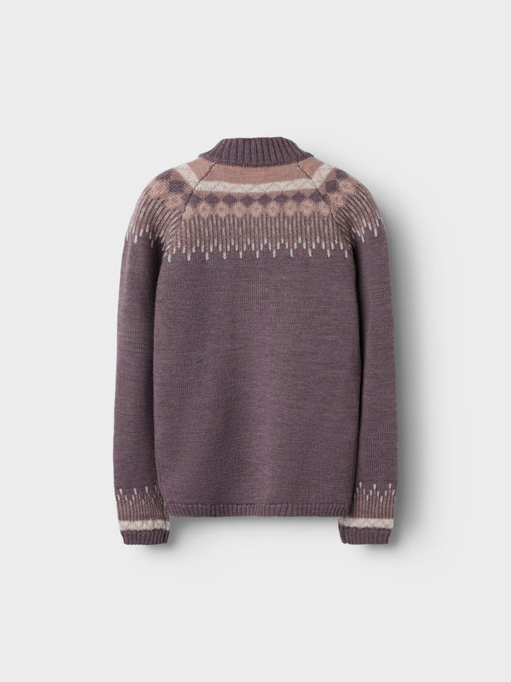 Stickad varm merino ull tröja till flicka. Tjej tröja mönstrad från Name it.
NKFWRISS WOOL LS KNIT TURTLENECK
13228562