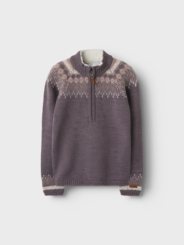 Stickad varm merino ull tröja till flicka. Tjej tröja mönstrad från Name it.
NKFWRISS WOOL LS KNIT TURTLENECK
13228562