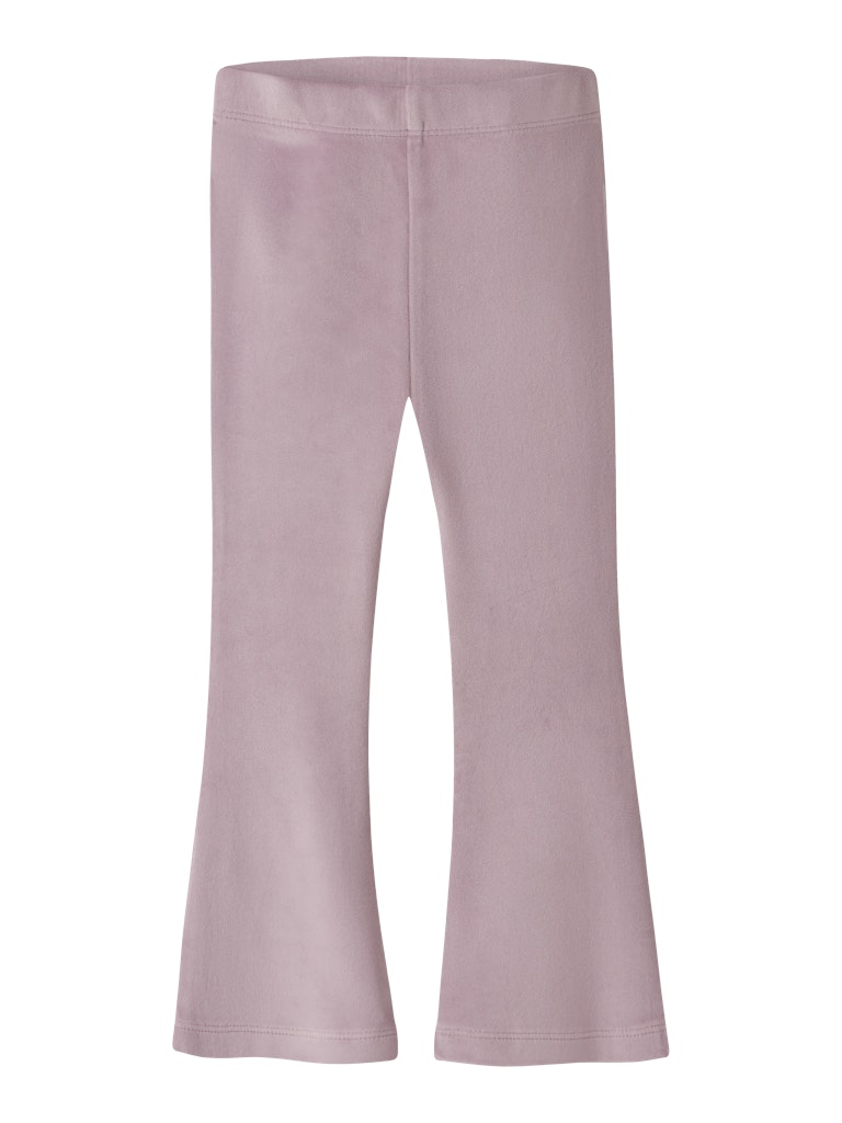 Rosa utsvängd velour byxa till flicka. Flared leggings till liten tjej från Nameit.
NMFSELOUR FLARE PANT
13250483