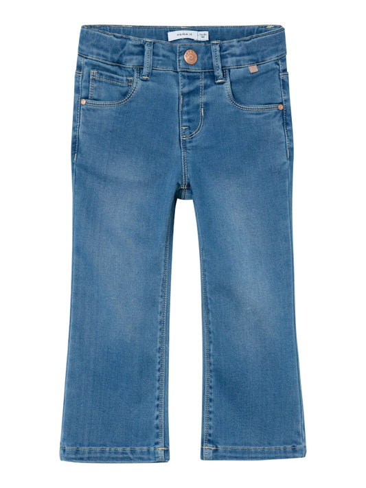 Blå väldigt mjuk barn jeans till flicka. Utsvängda flared jeans byxor till barn.
NMFSALLI BOOTCUT JEANS 8292-TO NOOS
13224658