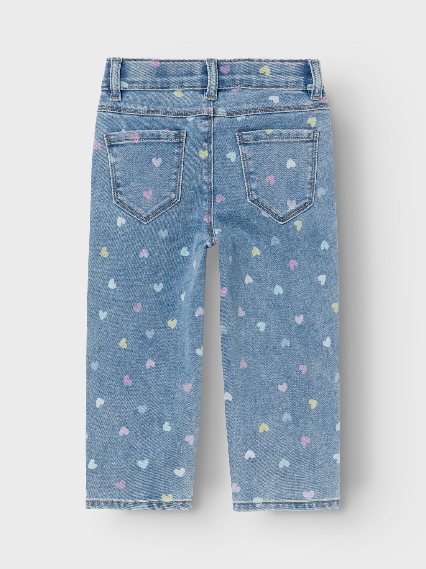 Cool mönstrad blå jeans till flicka. Jeans byxor med hjärtan till liten tjej.NMFBELLA MOM SHAPED JEANS 3555-ON NOOS
13227368