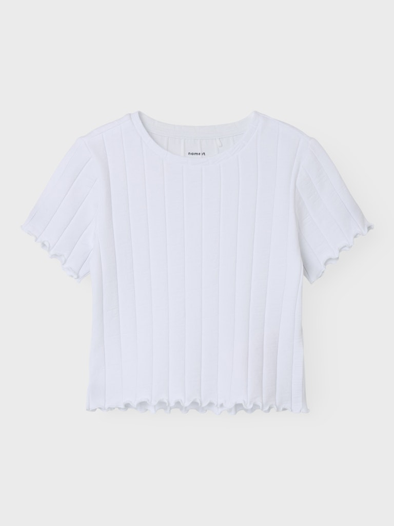 Kortärmad vit topp till tjej med bred ribb. Snygg t-shirt i ekologisk bomull från Name it.
NKFNORALINA SS CROP TOP NOOS
13231024