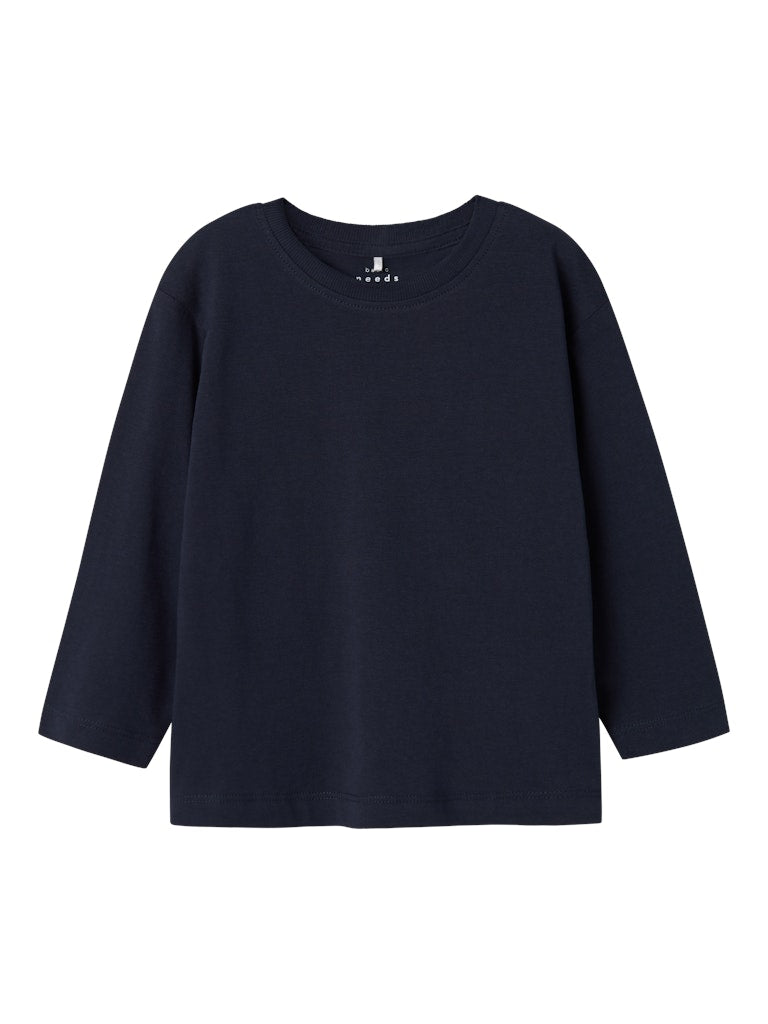 Marin blå tröja med lång ärm till pojke och flicka. Bas, needs längärmad t-shirt i unisex modell. Fin pojktröja, bas enfärgad mörk blå utan tryck.
NMMVOBBO LS NREG TOP NOOS
13232312