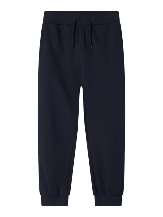 Marin blå joggers mys byxa till flicka och pojke. Sweat byxor, mys byxor från Name it. Blå bas byxa till barn att leka i, needs vardags byxor till förskolan.
NKMVIAN NREG SWE PANT BRU NOOS
13235093
