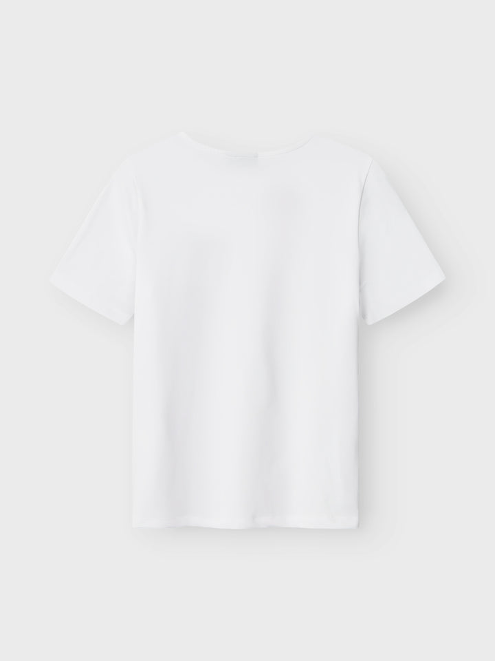 Vit enfärgad topp i lite blankt material till tjej. Vit kortärmad t-shirt till flicka från LMTD. Ungdom kläder till barn.
NLFDINCI SS SHORT S TOP NOOS
13238310
