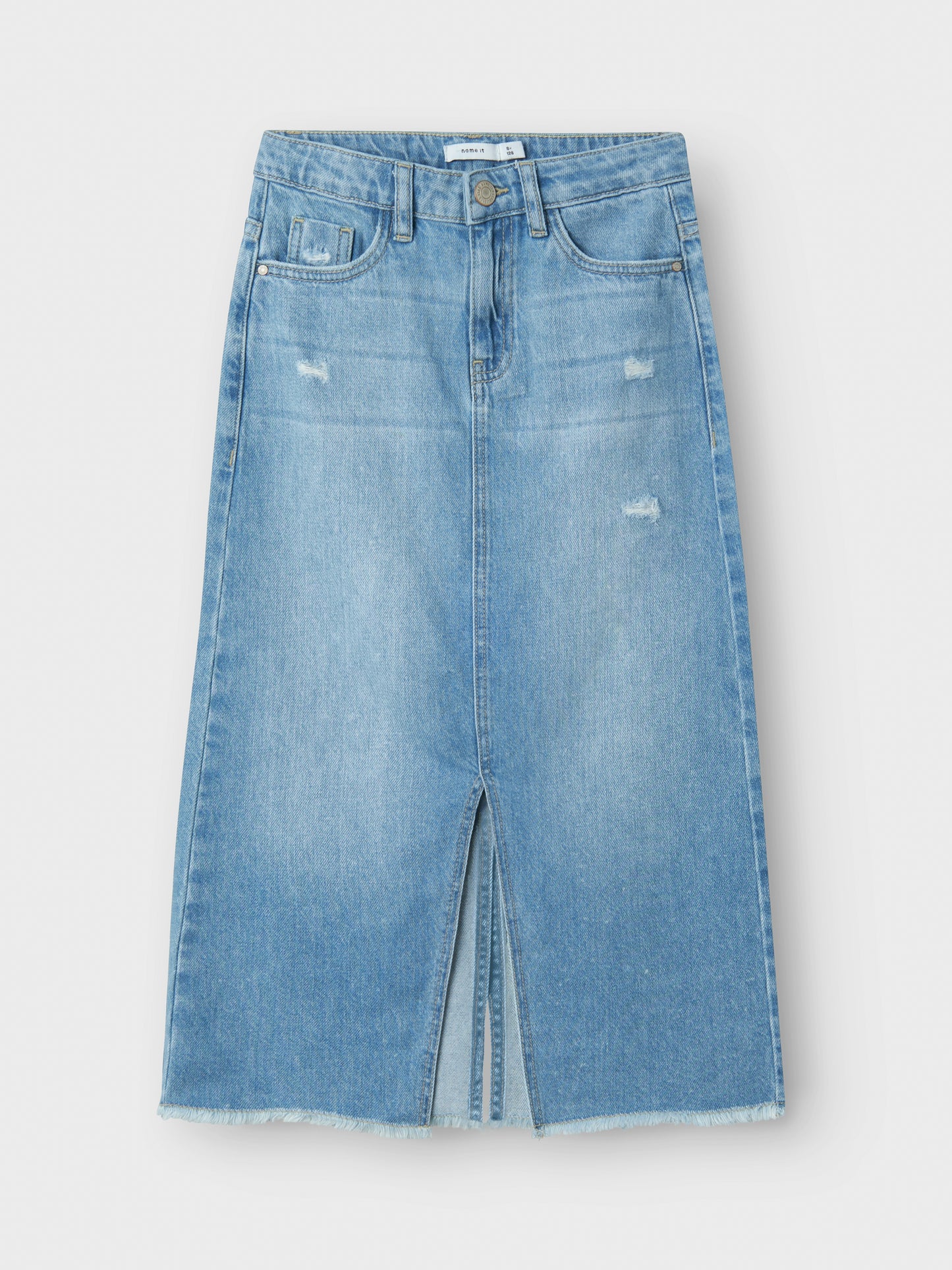 Blå lång jeans kjol med slits fram. Jeanskjol till flicka, tjej från Name it.
NKFKAT DNM LONG SKIRT 3724-BE NOOS
13237175