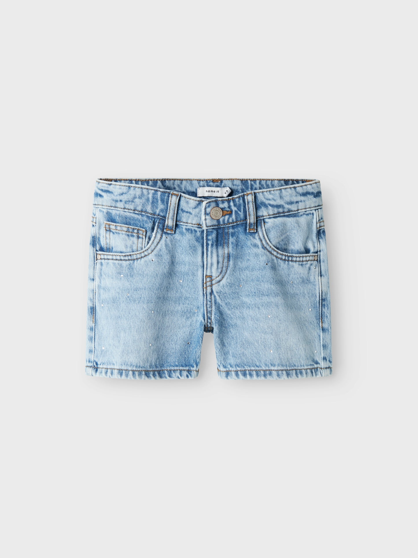 Blå jeans shorts med strass stenar för glitter och glamour till flicka tjej. Sköna jeansshorts med pärlor från Name it.
NKFROSE REG DNM SHORTS 6042-AC NOOS
13239976