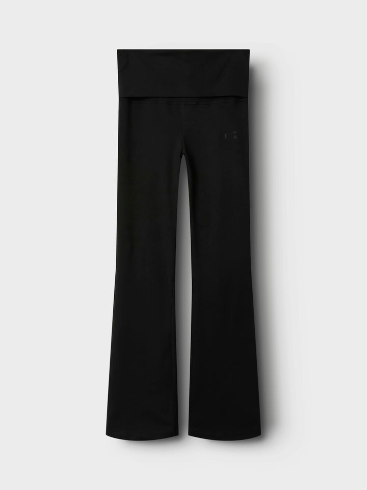 svart yoga legging, utsvängda jazz byxor till tjej. Byxa till flicka. Young, ungdom.
13240485 
NKFSPICE BOOTCUT PANT NOOS