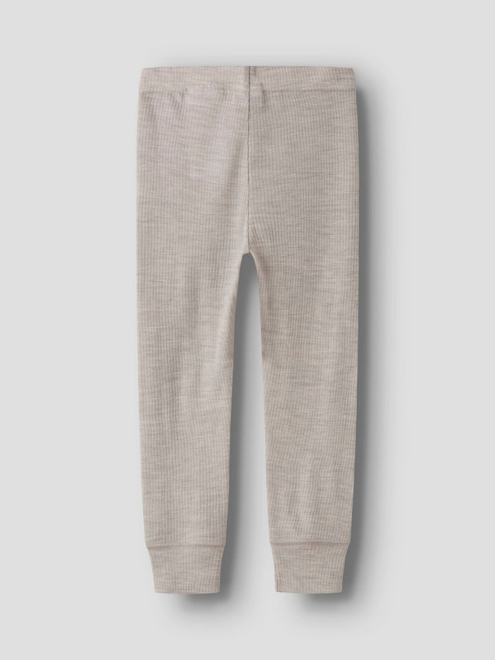 Grå merino ull leggings, långkalsonger till flicka och pojke. Barn underställ i mjuk skön wool.
NMNWAX WOOL RIB LEGGING NOOS
13242116