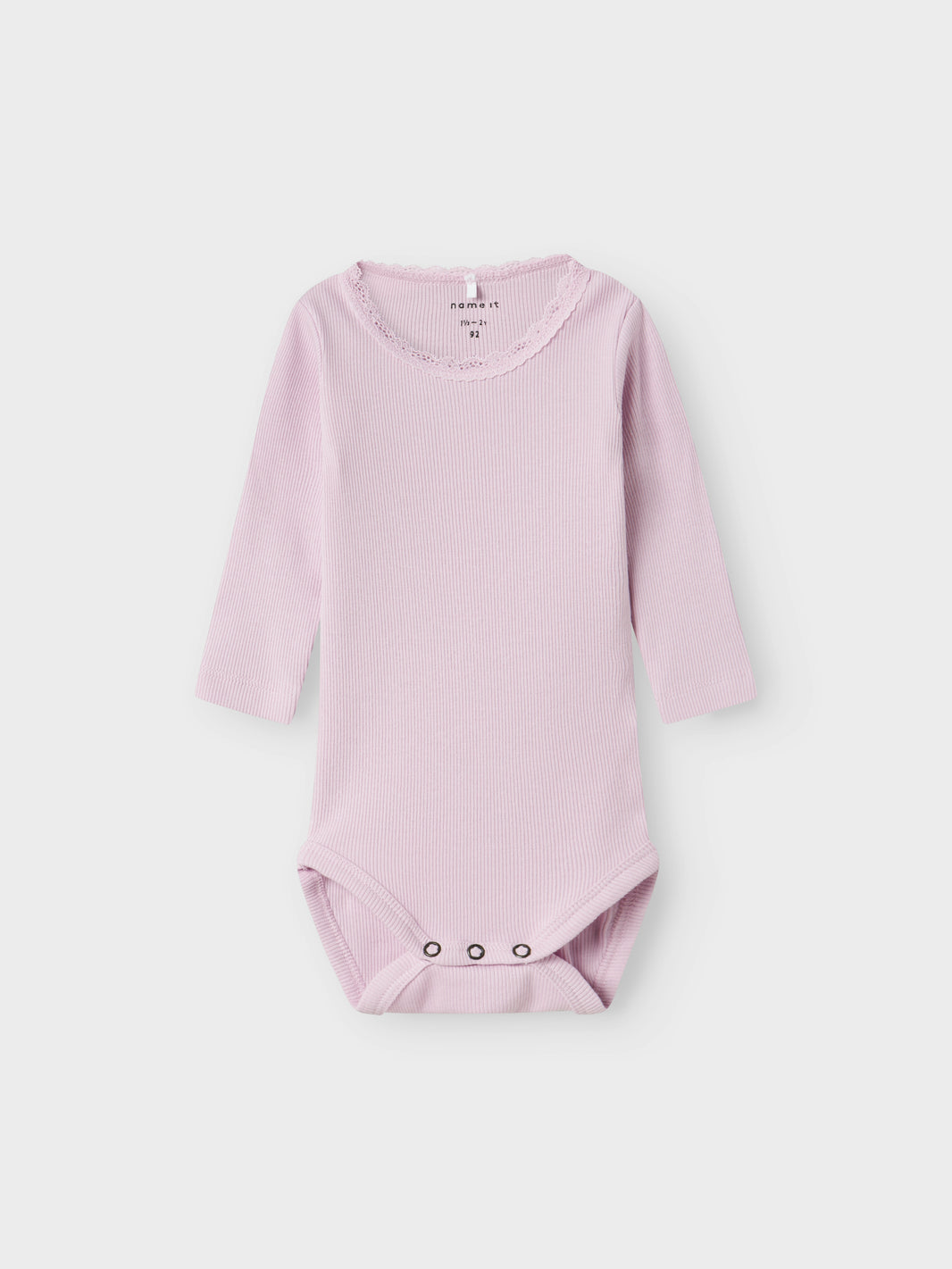 Enfärgad rosa baby body till flicka. Ribbad bebis body till liten tjej. Ekologiska babykläder från Name it.
NBFKAB LS BODY NOOS
13198038