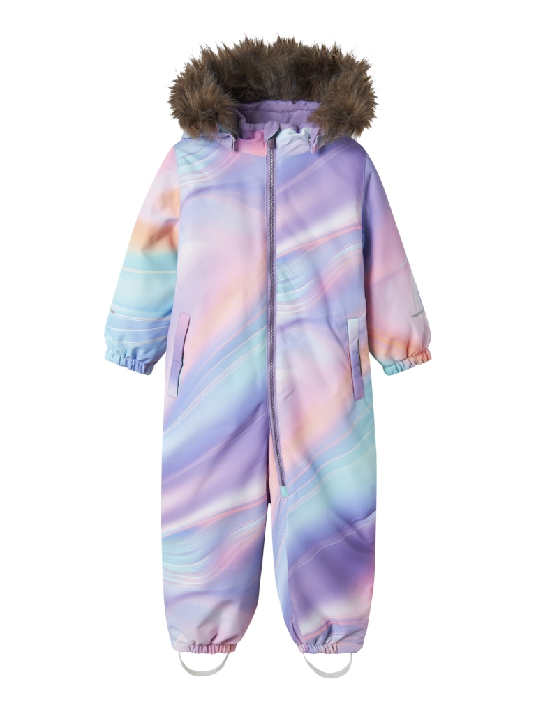 Multifärgad vinter overall till flicka. Barn overall till liten tjej, varm, smidig rosa, lila overall, lätt att klä på sig.
NMFSNOW10 SUIT AOP FO NOOS
13230586