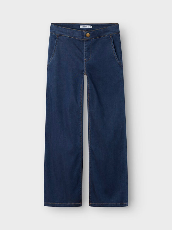 Mörk Blå super mjuk vid jeans till flicka. Stretchig wide jeans till tjej. Skön lite större passform.
NKFSALLI WIDE JEANS 8293 -TO NOOS
13224628