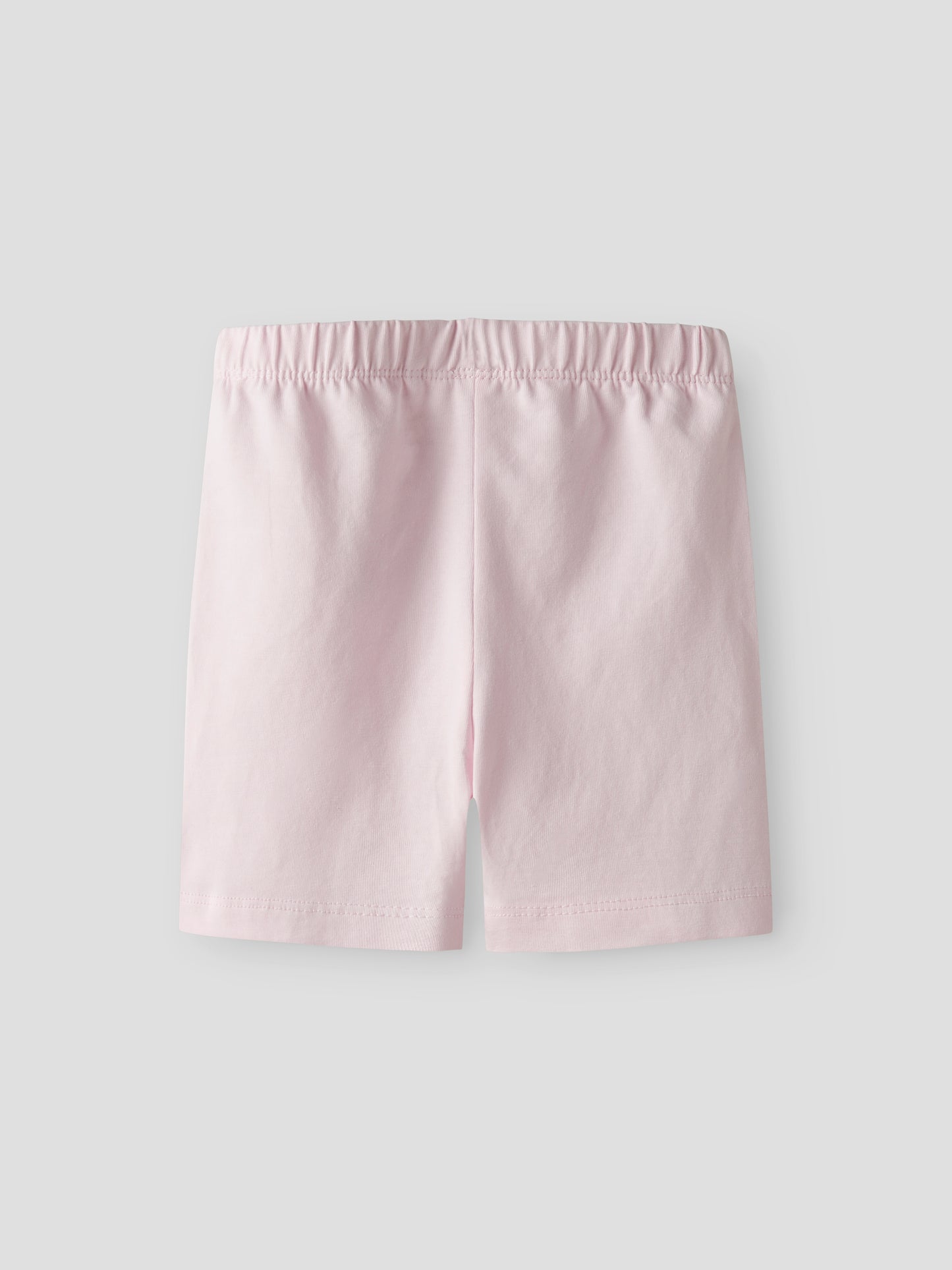 Rosa cykelbyxa till flicka. Cykelbyxor, shorts till liten tjej från Name it.
NMFVIVIAN SHORT LEGGING NOOS
13228153