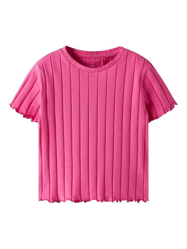 Kortärmad rosa, cerise topp till tjej med bred ribb. Snygg t-shirt i ekologisk bomull från Name it.
NKFNORALINA SS CROP TOP NOOS
13231024