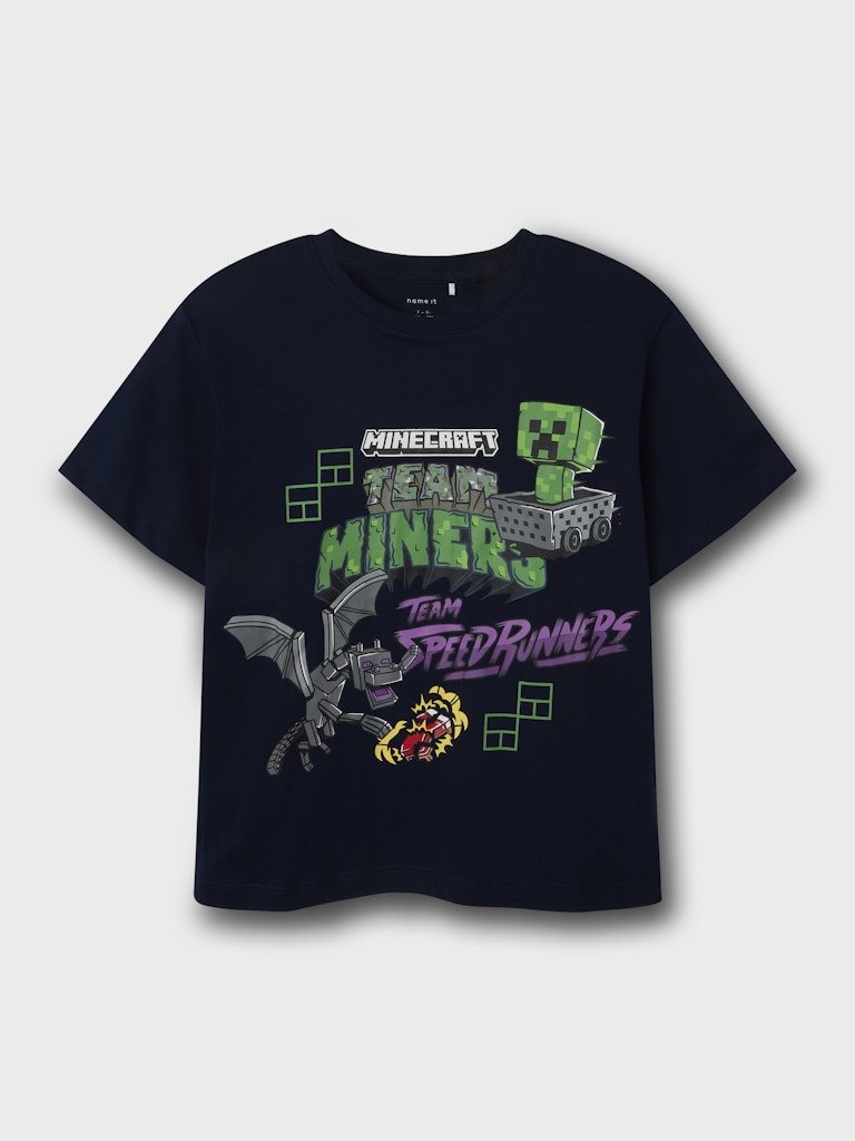 Blå Minecraft t-shirt till pojke. Kortärmad Minecraft-tröja till kille i ekologisk bomull från Name it.
NKMJAHI MINECRAFT NREG SS TOP NOOS BFU
13245036