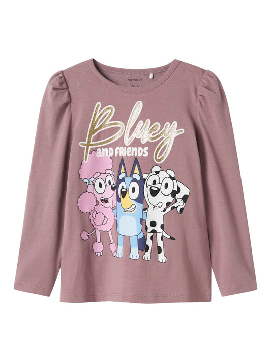 Rosa lila tröja till flicka. Bluey är en gullig ekologisk långärmad t-shirt från Name it.
NMFARIA BLUEY LS TOP NOOS SKY
13248213