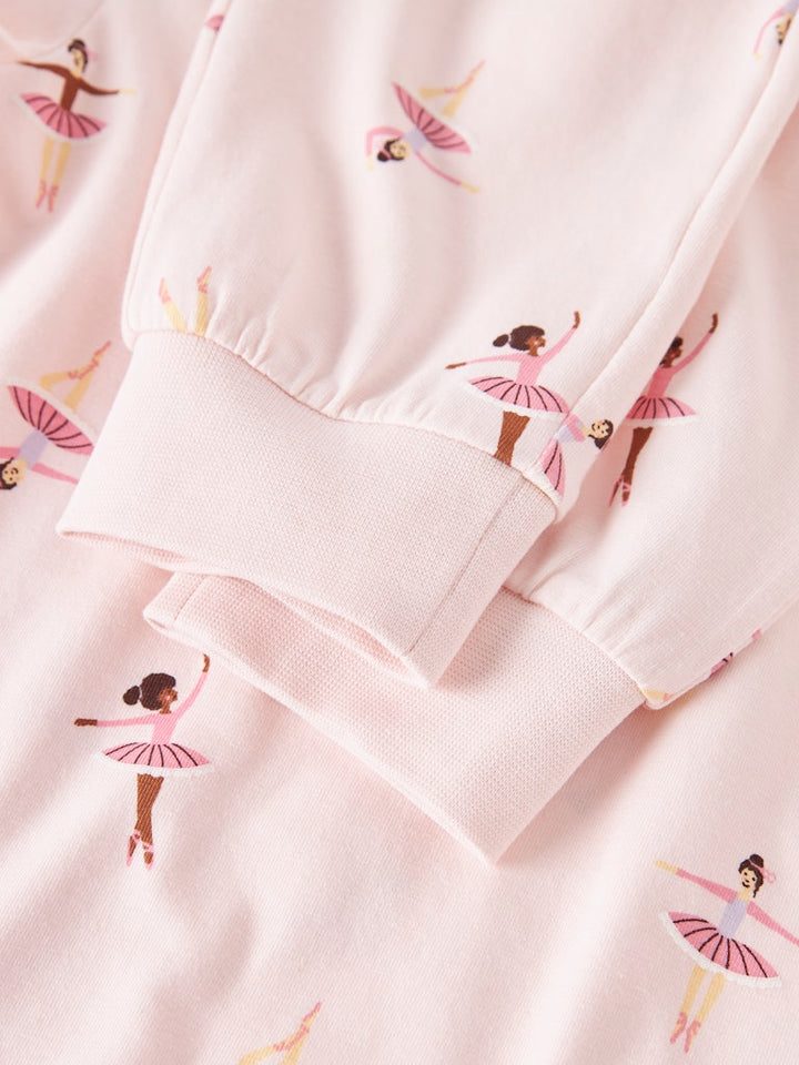 Rosa barn pyjamas till flicka. Ballerina pyjamas från Nameit.
NMFNIGHTSET BALLARINA NOOS
13248317