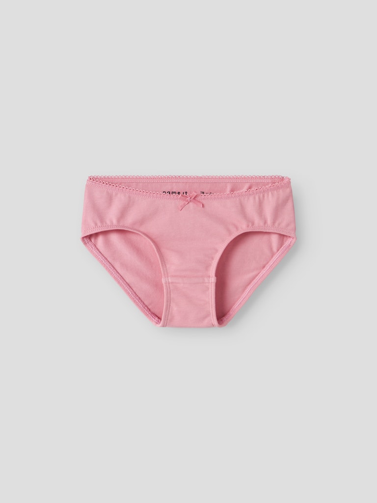 3-pack trosor till flicka. Rosa och lila enfärgade briefs och sedan en ljusrosa med ballerina.
NMFBRIEFS 3P BALLARINA NOOS
13248320