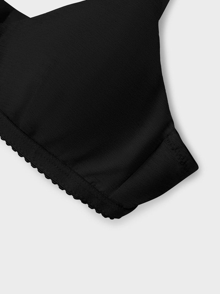 2-pack svart och grå ungdoms bh till tjej. Mjuk och skön bralette med urtagbara inlägg och ställbara axelband. 
NLFNANTELLE BRALETTE 2P NOOS
13247873