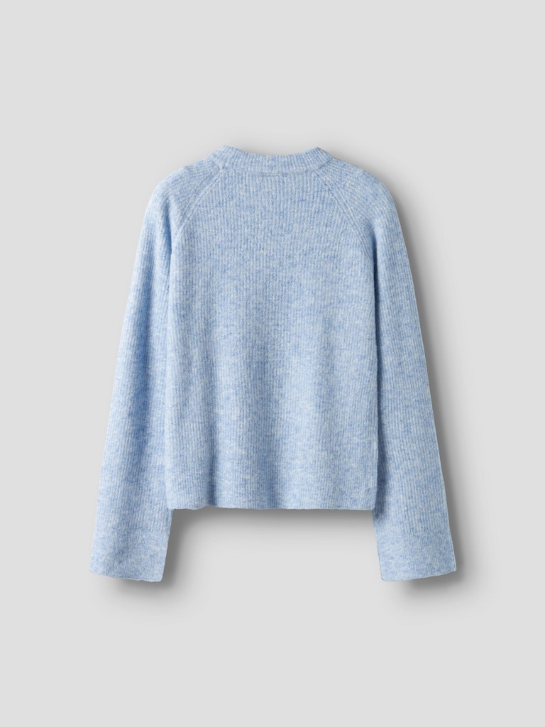 Blå stickad tröja från Lmtd, till tjej. Ungdomskläder till flicka.
NLFKLEAVE LS SHORT KNIT NOOS
13245653