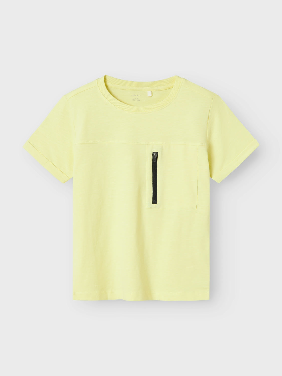 Enfärgad gul t-shirt med bröstficka till killar