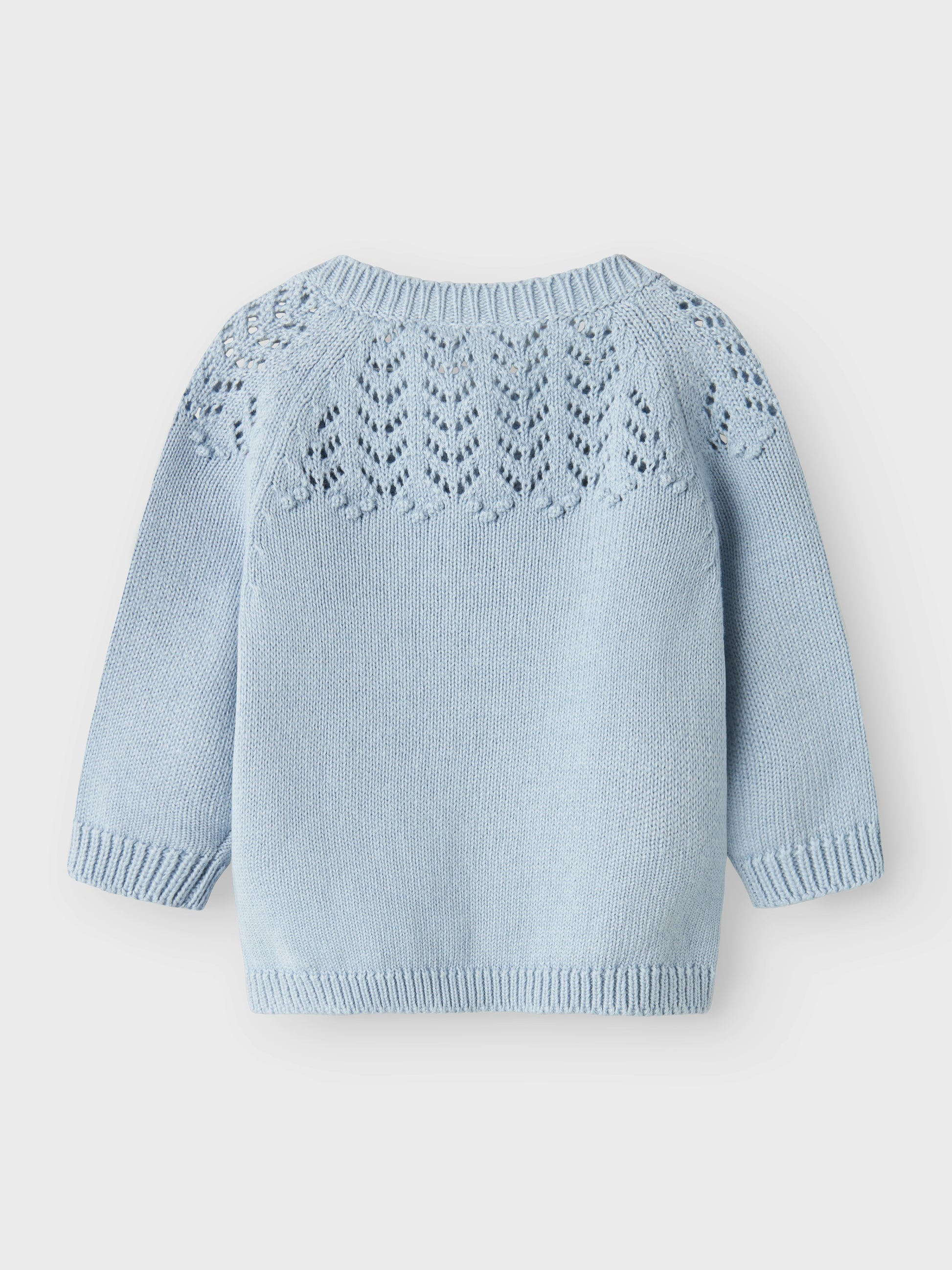 Gullig baby kofta till flicka. Bebis cardigan stickad blå med vacker mönster till nygfödd tjej. Ekologiska babykläder från Name it.
NBFBIMOLLY LS KNIT CARD
13237271