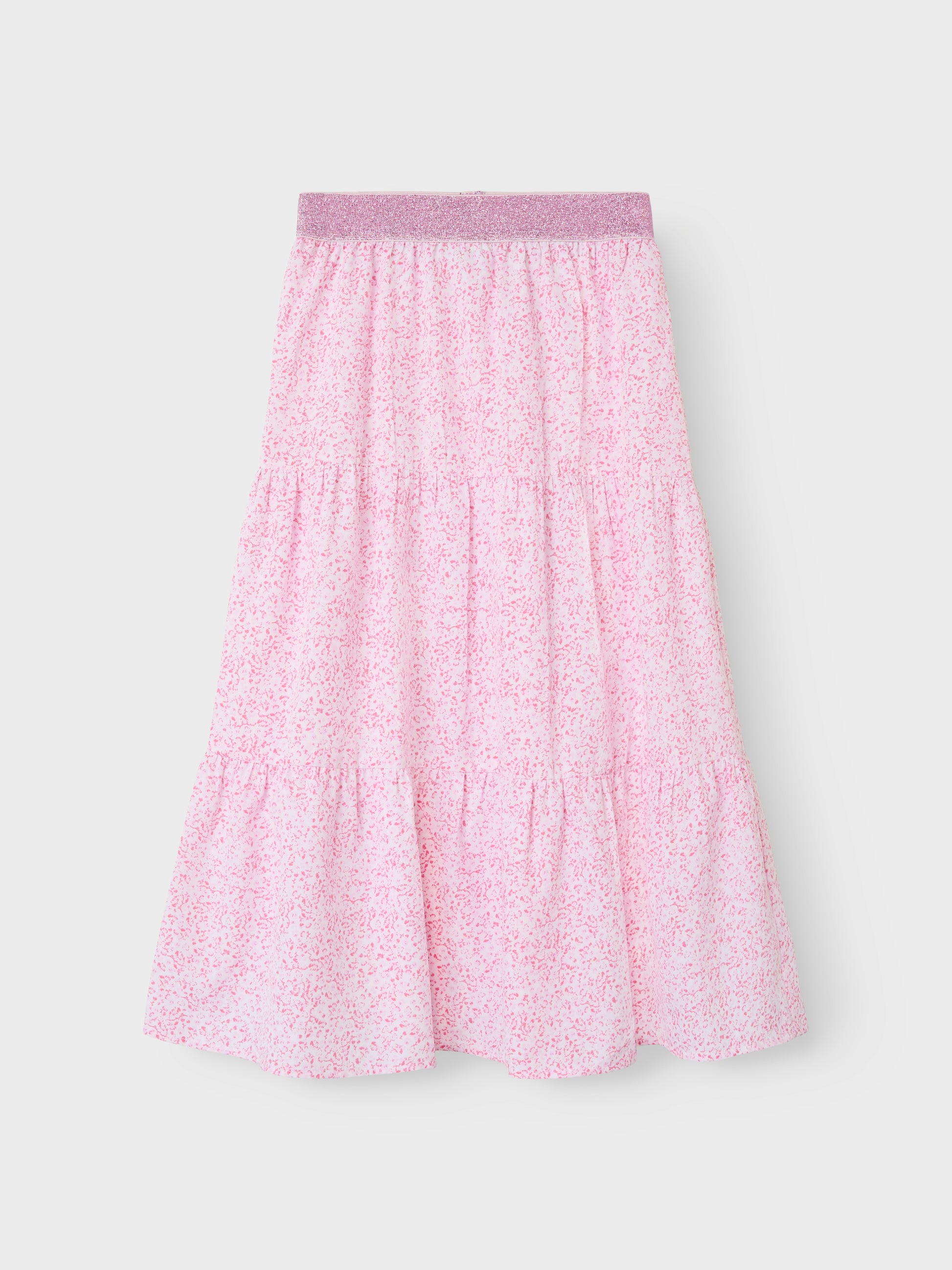 Härlig sommar kjol till flicka, tjej. Blommig lång kjol med glitter på resårbandet i midjan.
NKFFRIKALINA MAXI SKIRT PB
13237960