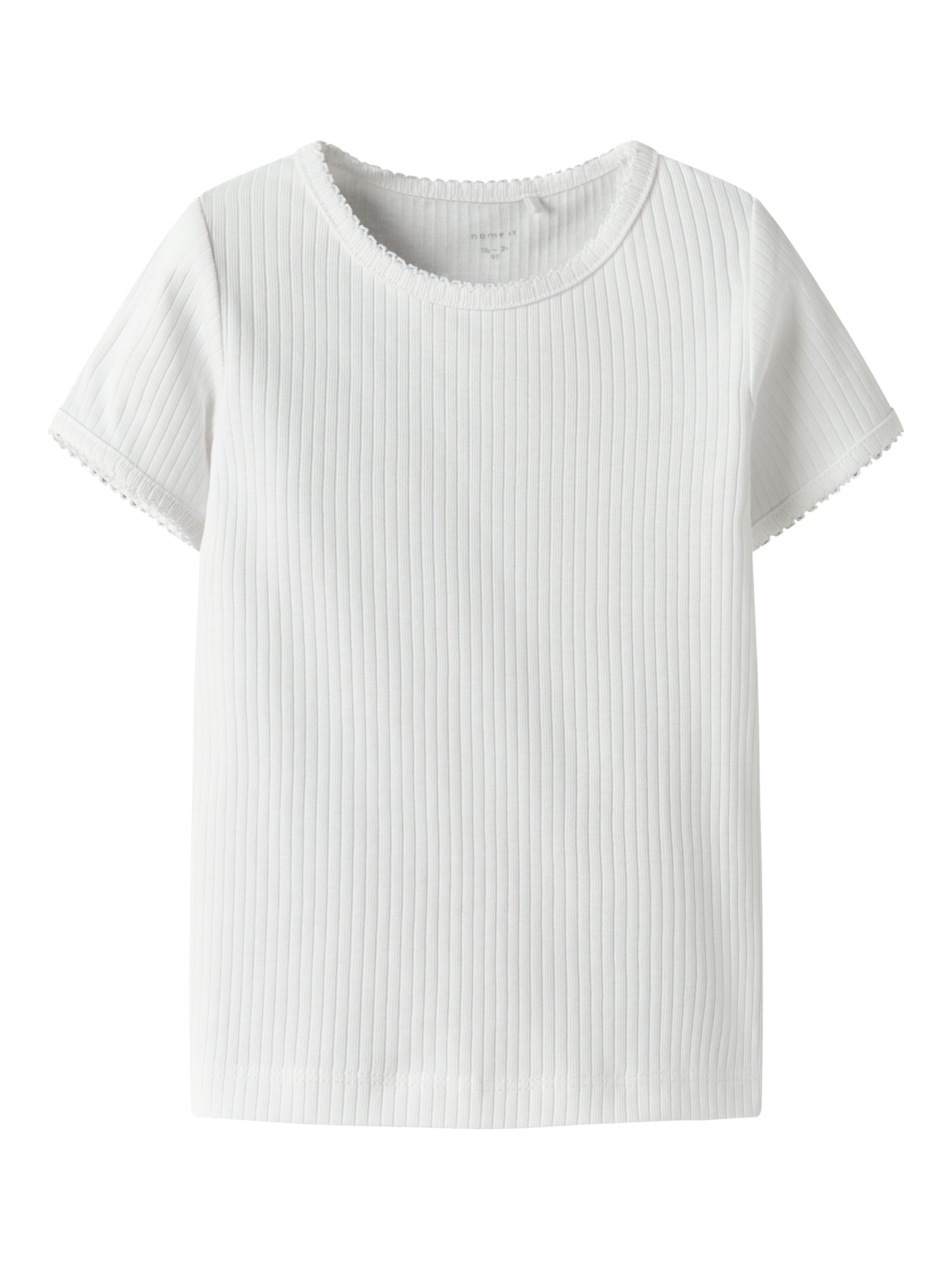 Vit ribbad enfärgad t-shirt till flicka. Barn topp från Name it.
NMFFIKATIE SS SLIM TOP
13238057