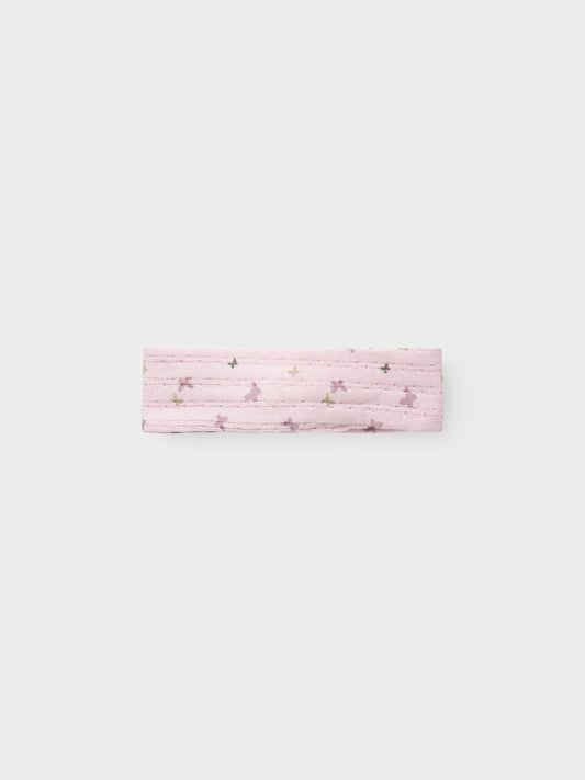Rosa baby hårband till flicka. Hårband med stor rosett och färgglada fjärilar i ekologisk bomull.
NBFBILIA HEADBAND BOX
13237793