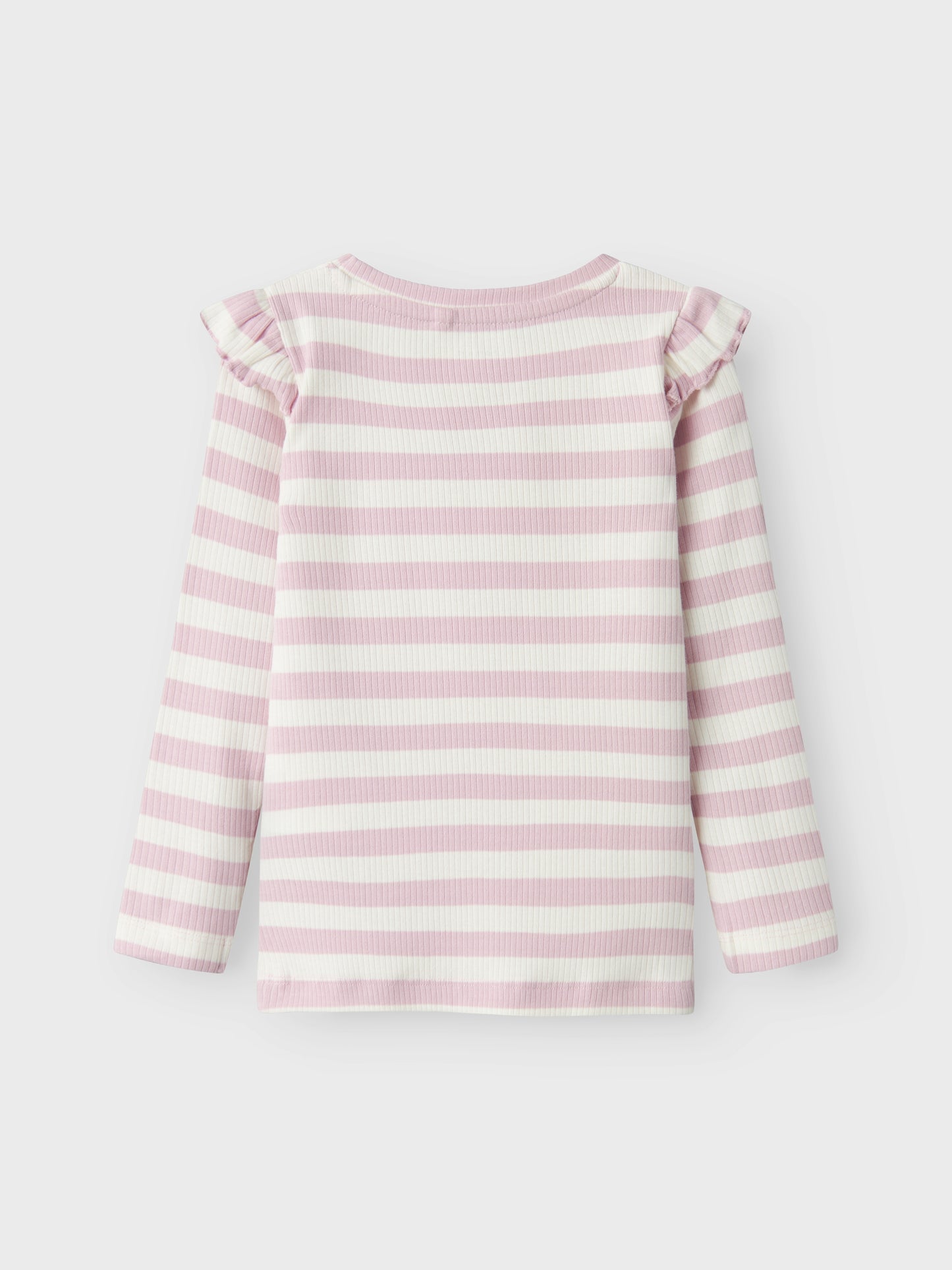 Rosa vit randig topp, tröja till liten flicka, tjej i ekologisk bomull från Name it. Ekologiska barnkläder.
NMFTAIA SLIM LS TOP
13238870