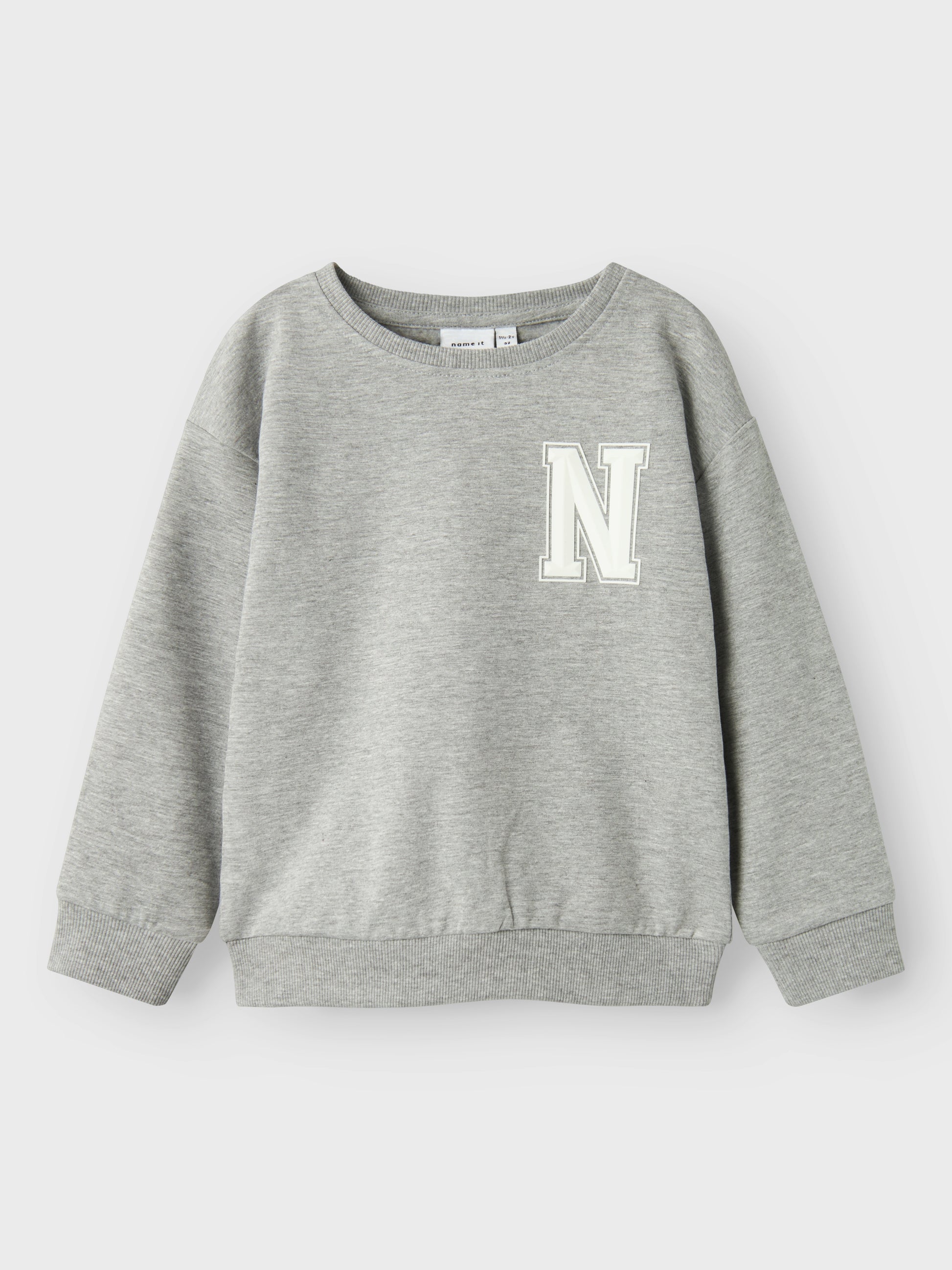 Sweat tröja i cool modell till pojke och flicka. Ekologisk barn tröja i unisex modell.
 NMMTOLLO RLX SWEAT BRU
13238931