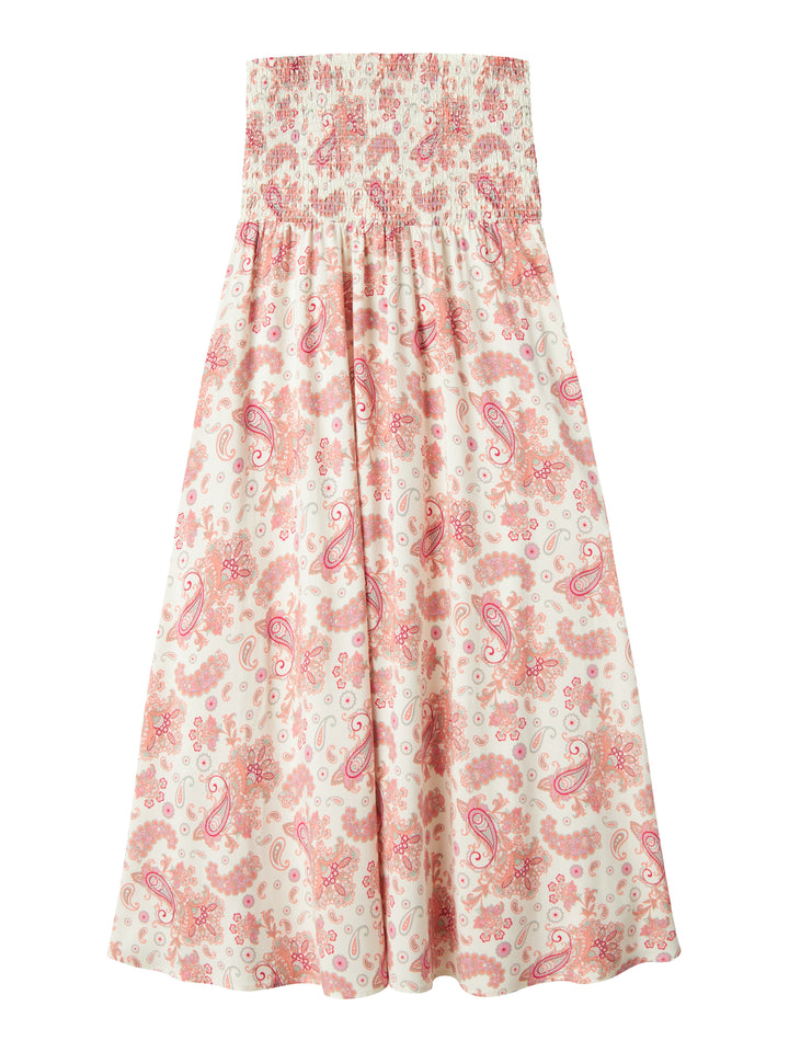 Rosa, vit blommig lång maxi kjol till tjej. Barn och ungdom kjol till flicka i skön sommar look och härlig vidd i ekovero från LMTD. 
NLFSANDY MAXI SKIRT
13239326