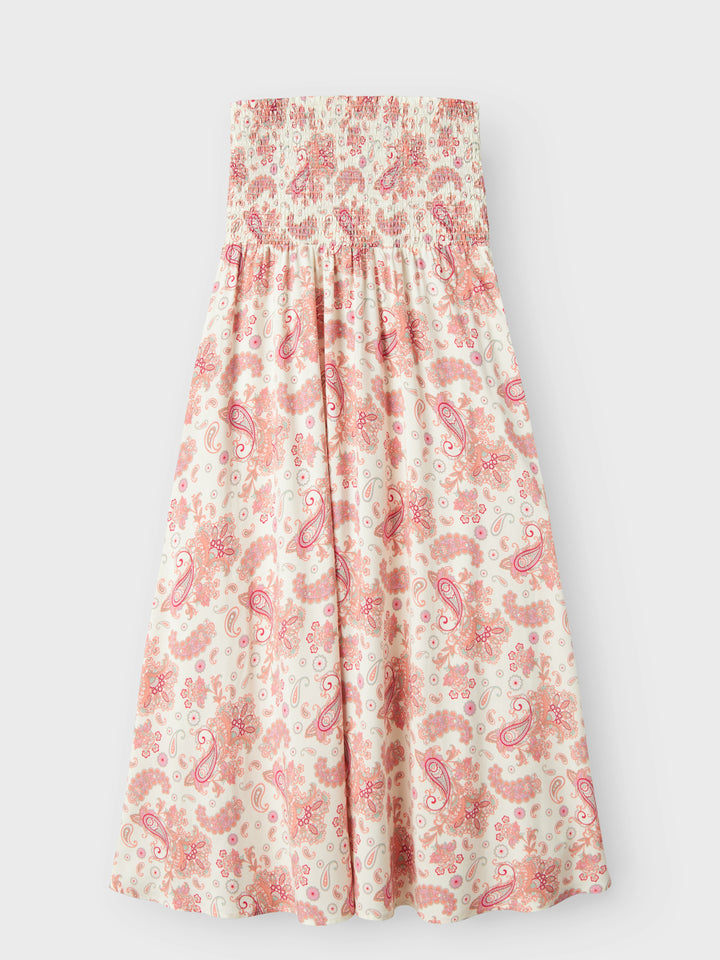 Rosa, vit blommig lång maxi kjol till tjej. Barn och ungdom kjol till flicka i skön sommar look och härlig vidd i ekovero från LMTD. 
NLFSANDY MAXI SKIRT
13239326