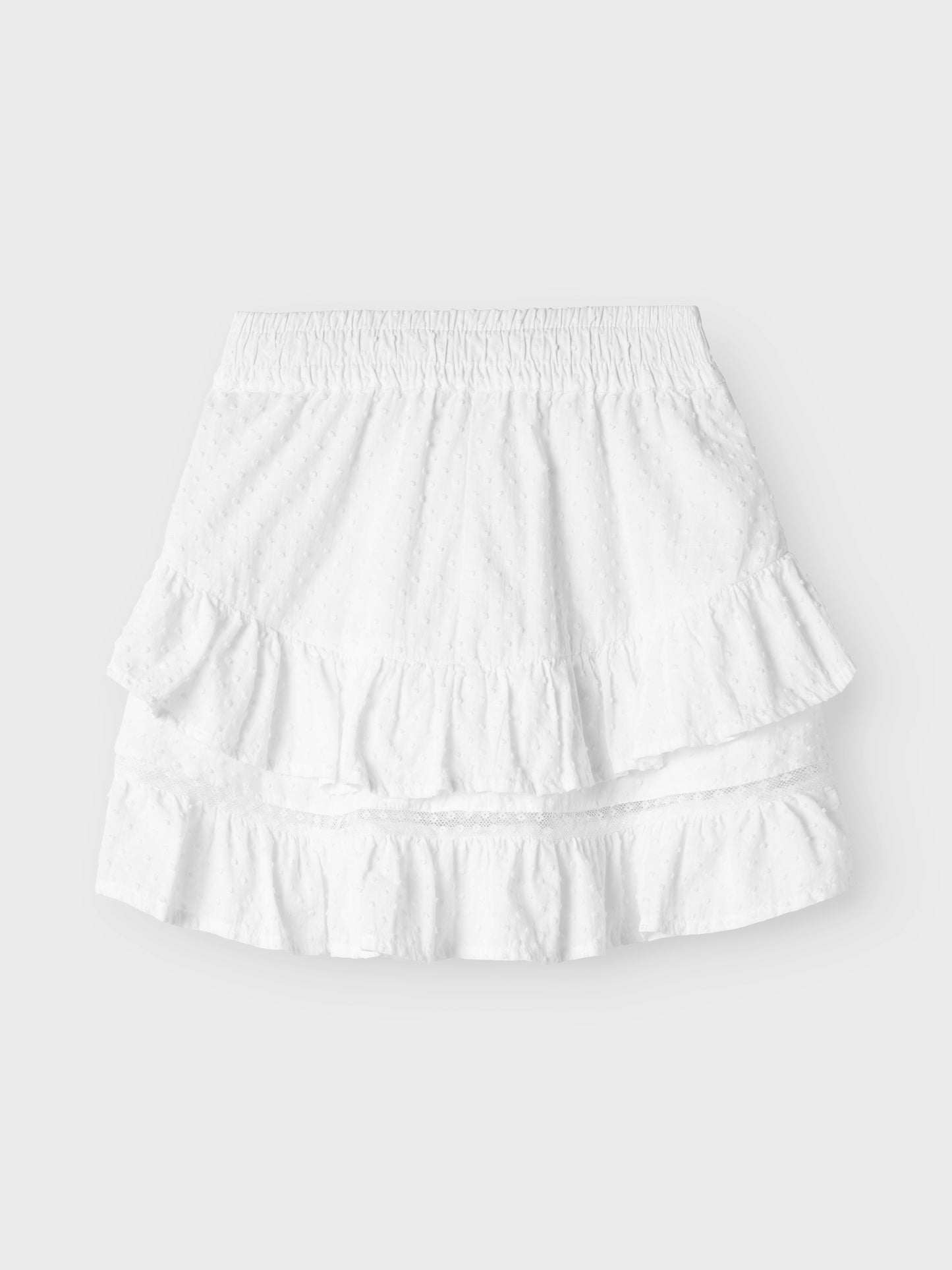 Vit vacker volang kjol till flicka, tjej från Name it. Sommarkjol perfekt till skolavslutning och midsommar fest.
NKFFATIDIAS SKIRT
13240162