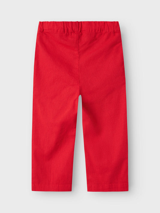 Röd byxa raka ben. Linnebyxor till flicka från Name it. Byxor med knyte, snöre i midjan.
NMFFALINNEN STRAIGHT PANT
13240517