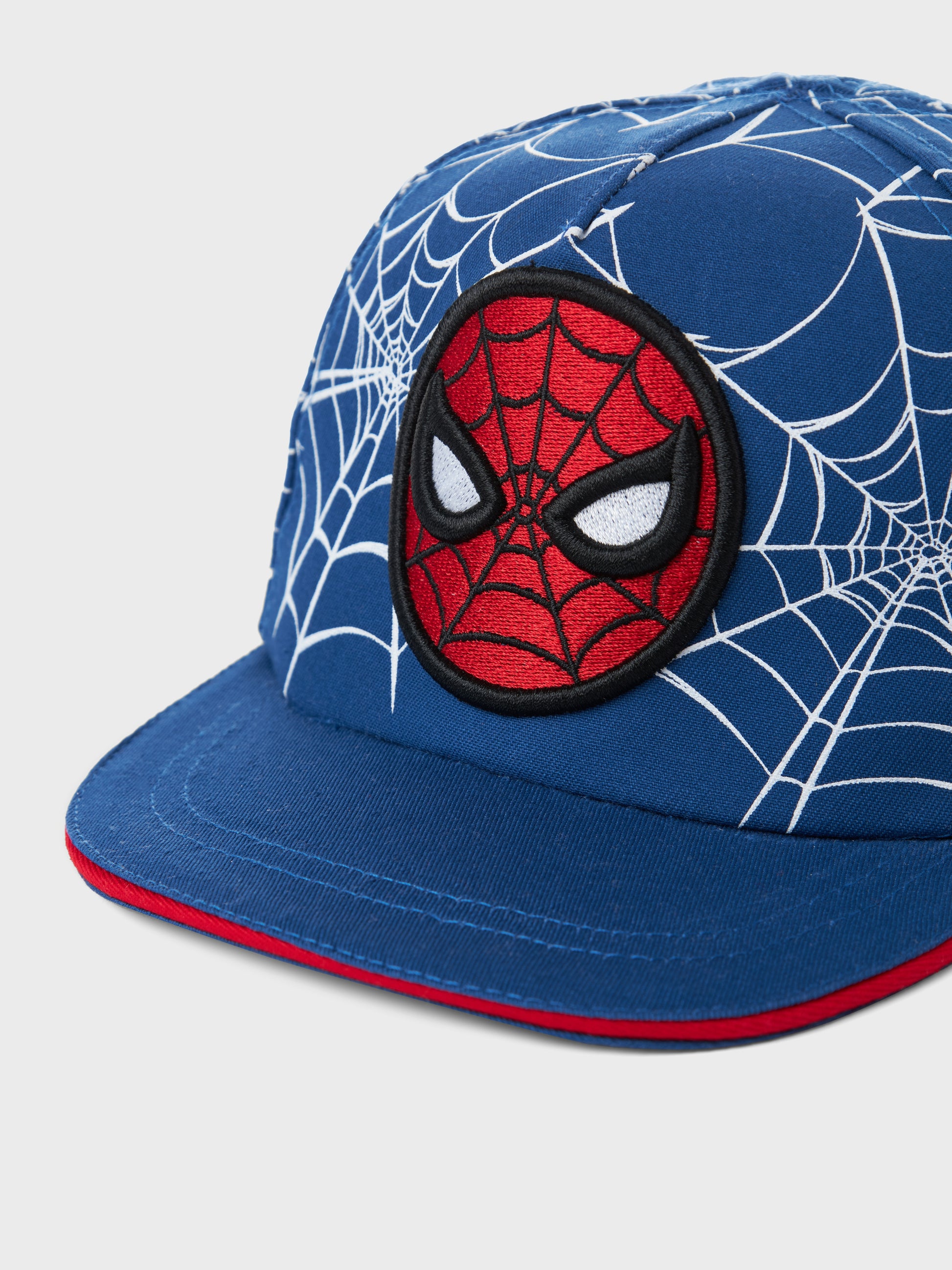 Blå Spindelmannen keps till pojke. Spiderman cap i rött och blått för kille från Name it.
NMMMIGARO SPIDER CAP MAR
13240752