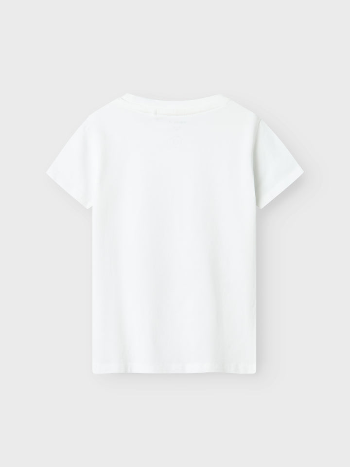 Vit kortärmad t-shirt med jordgubbs saft lemonad till flicka. Sommar topp, ekologiska barnkläder från Name it.
NMFFOJI SS TOP BOX
13241048