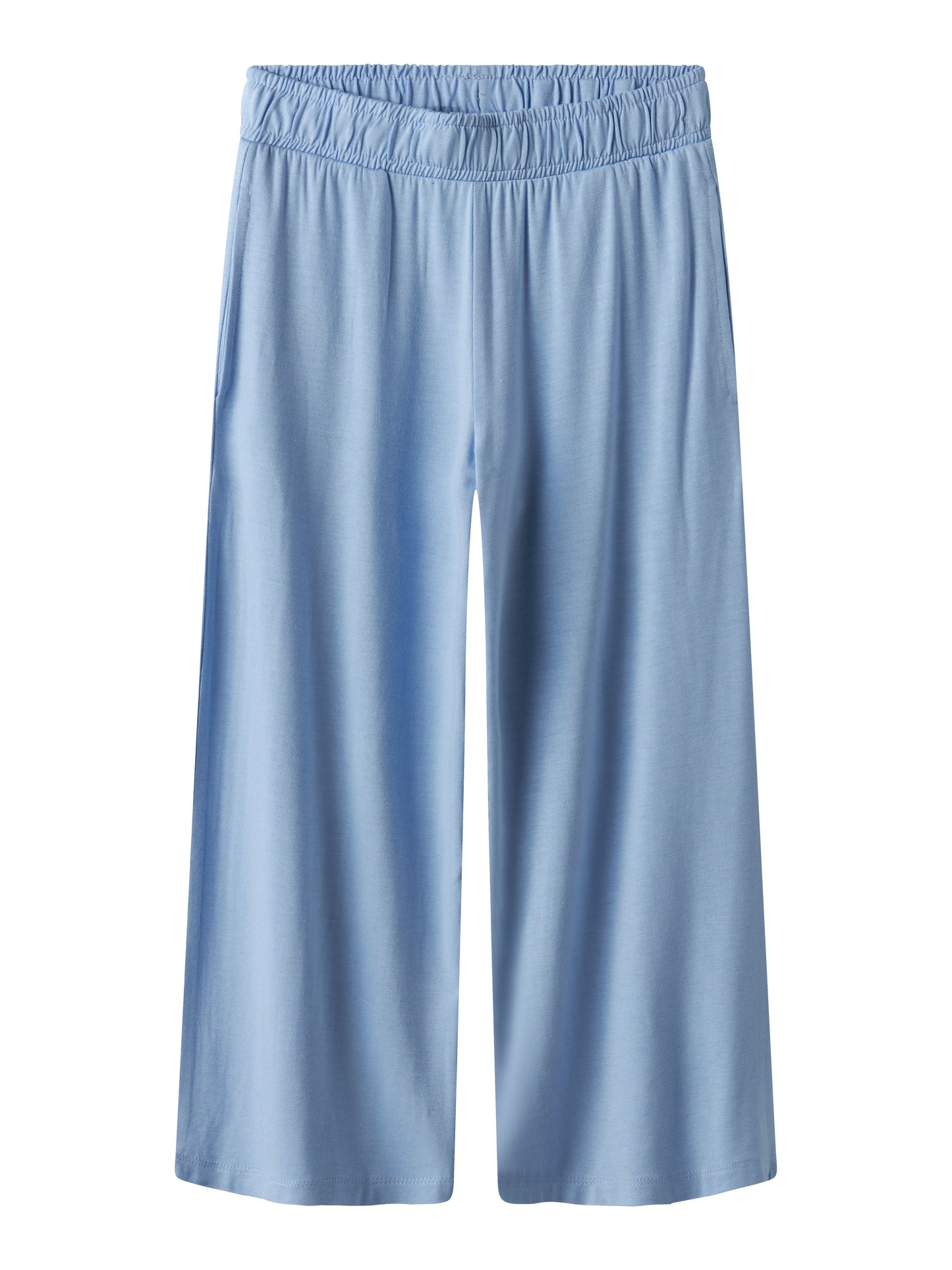 Ljusblå culotte byxa till ficka. Tjej byxor kort modell, perfekt för varma sommar dagar. 
NKFVULOTTE CULOTTE PANT
13227481