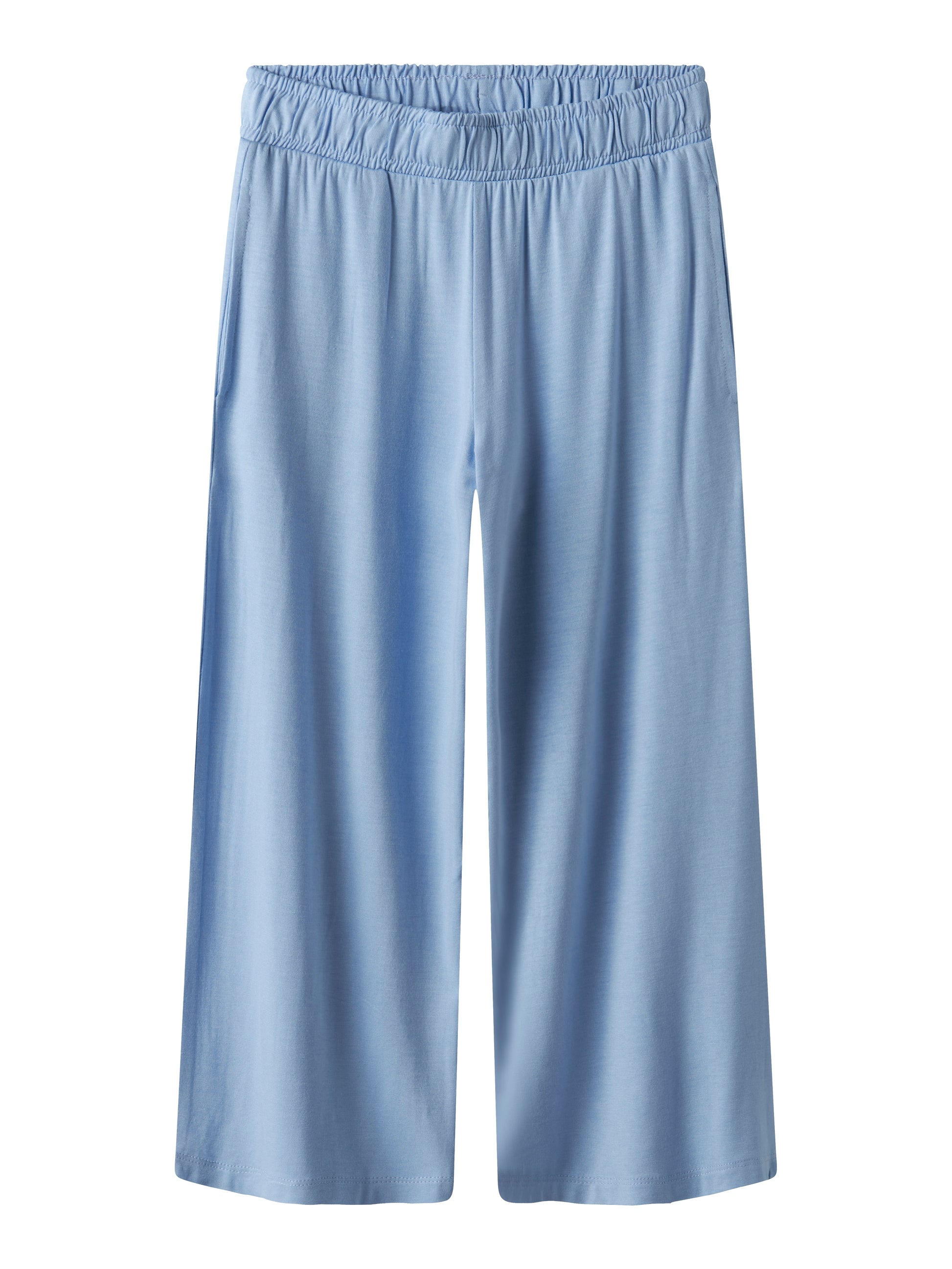 Ljusblå culotte byxa till ficka. Tjej byxor kort modell, perfekt för varma sommar dagar. 
NKFVULOTTE CULOTTE PANT
13227481