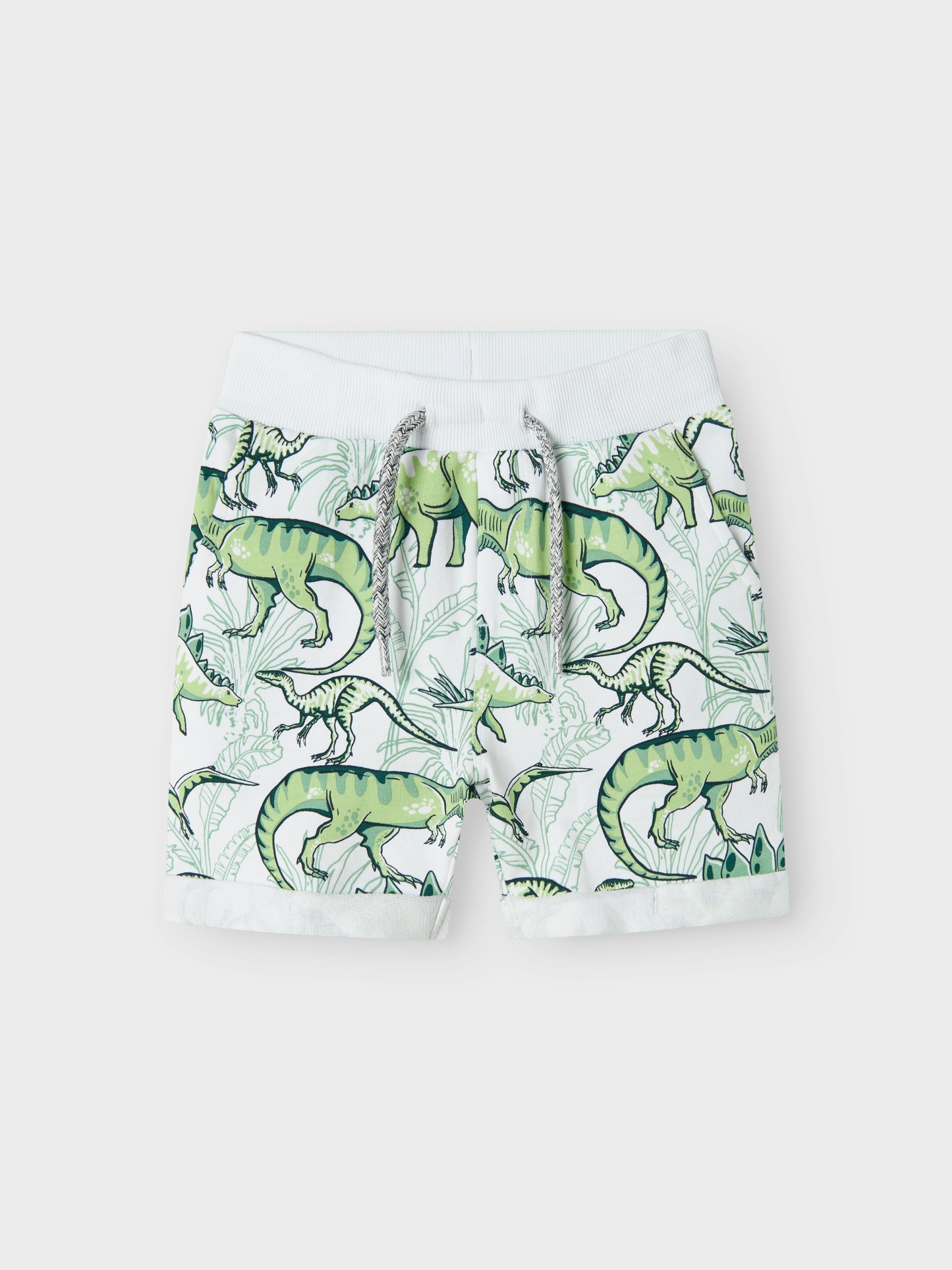 Söt mönstrad dinosaurie short till pojke. Sommar short till liten kille från Name it.
NMMVERMO AOP LONG SWE SHORTS UNB F NOOS
13215007