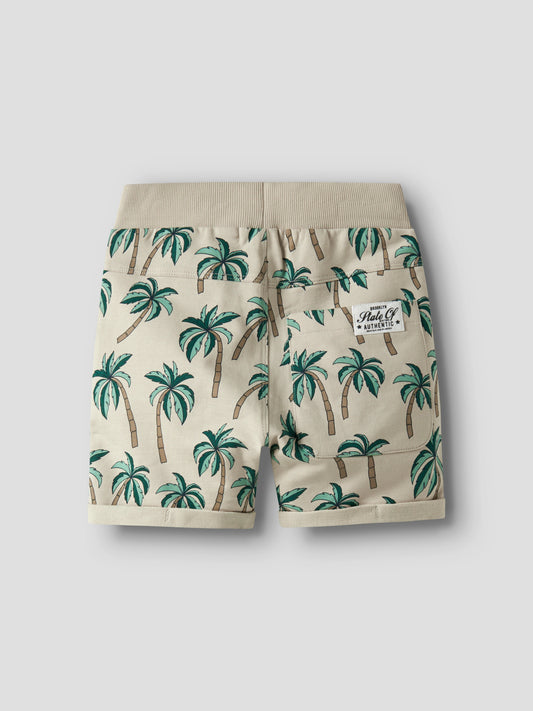Beige mönstrad short med palmer till pojke. Sommar short till liten kille från Name it.
NMMVERMO AOP LONG SWE SHORTS UNB F NOOS
13215007